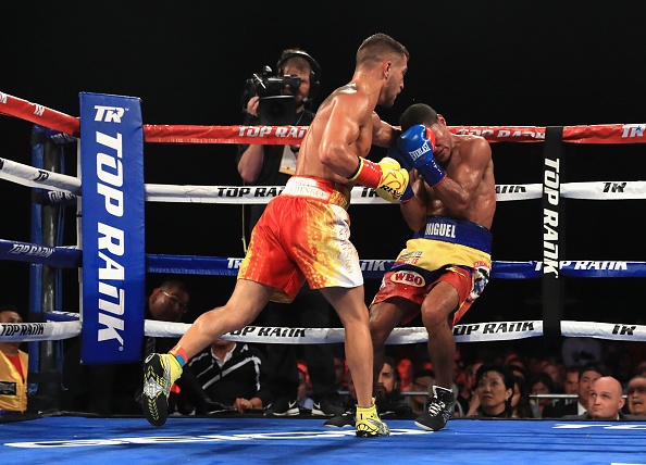 Lomachenko bao ve dai wbo anh 4