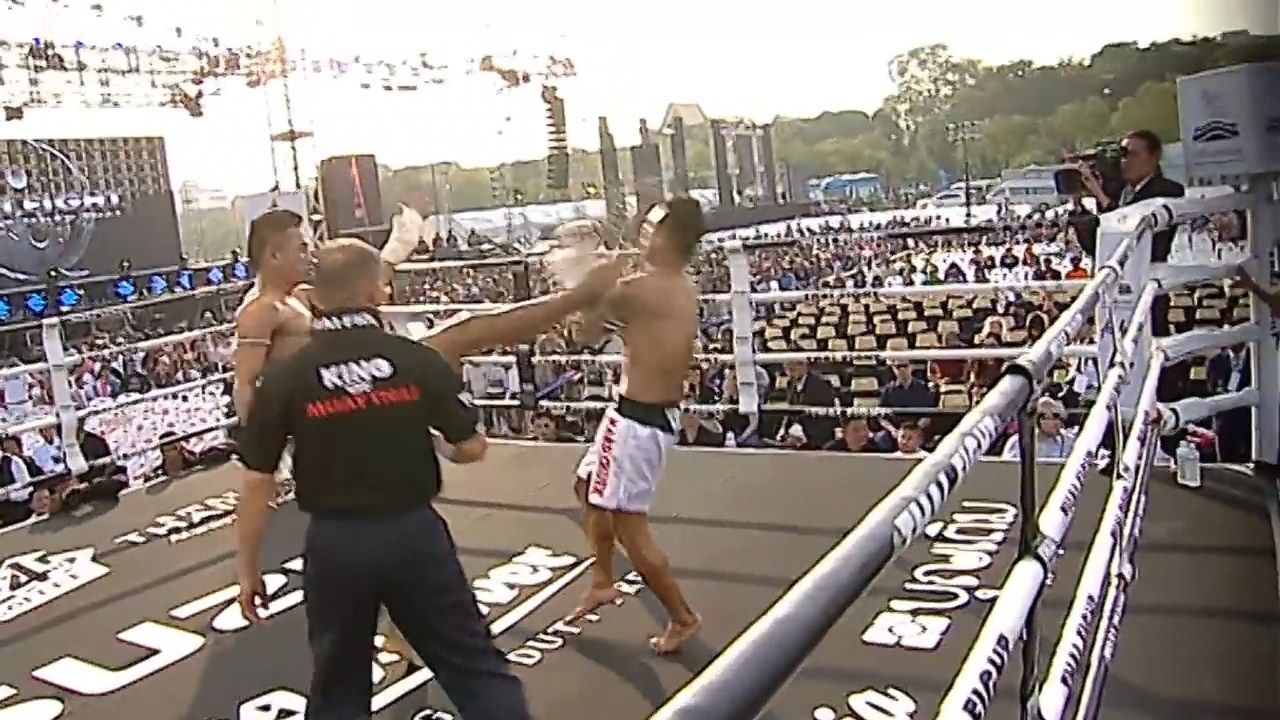 Chien thang thieu fair-play cua vo si Thai Lan hinh anh