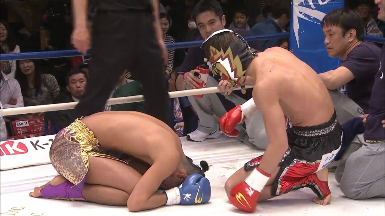 Thach thuc nha vo dich, vo si tre nhan bai hoc nho doi hinh anh