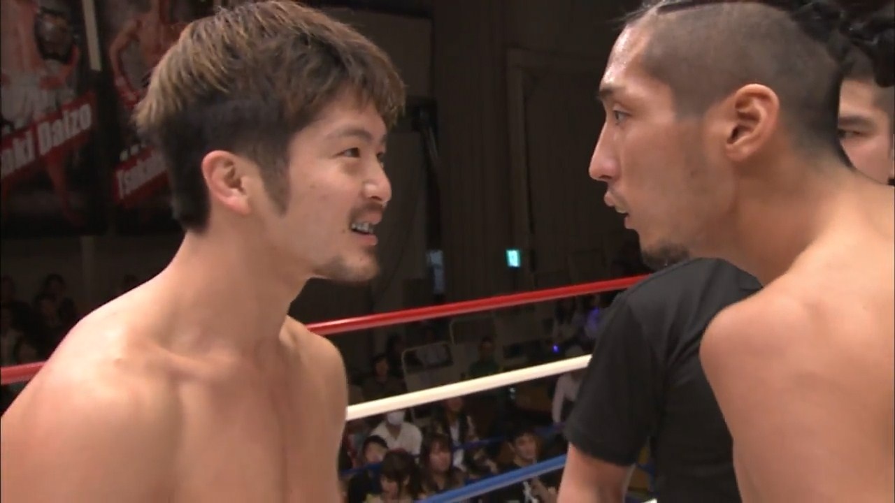 Vo si tre nhan bai hoc nho doi khi choc tuc nha vo dich hinh anh