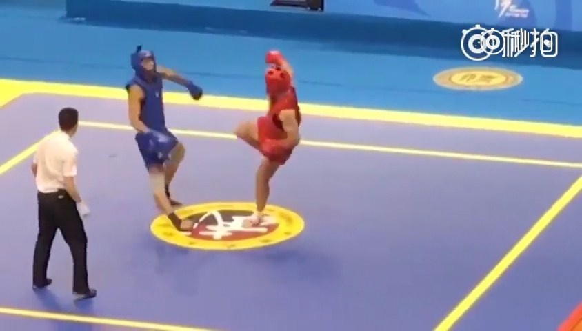 Chien thang trong 2 giay cua vo si tan thu Trung Quoc hinh anh