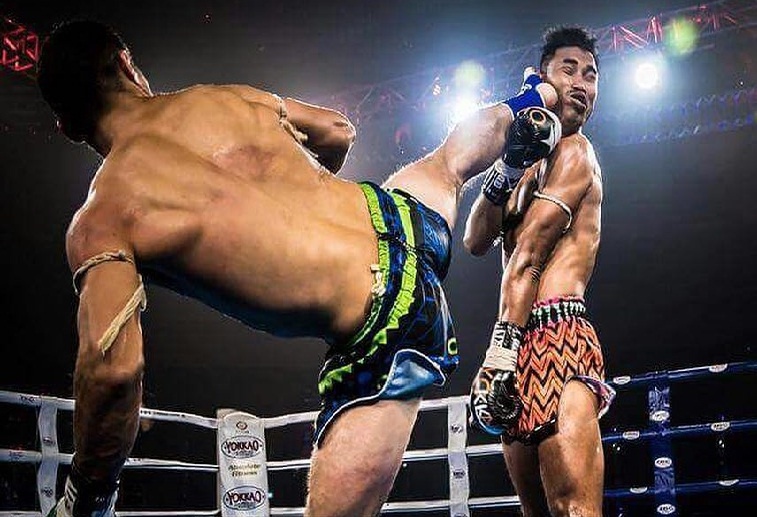 Cu xoay nguoi da sau dep mat cua vo si nguoi Nga hinh anh