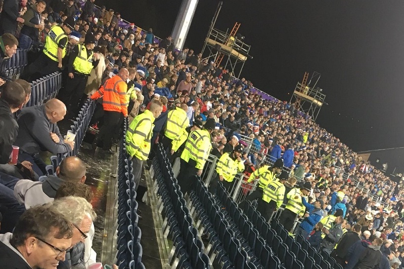 Sàn bị sập khiến 3 khán giả bị thương ảnh 6 San bi sap khien 3 khan gia bi thuong anh 6