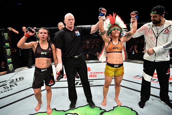 UFC FN 117: Vo si UFC thang bang don khoa hiem anh 10