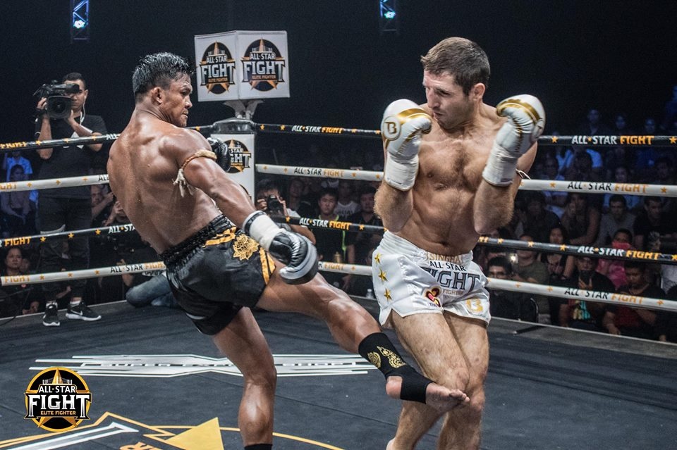 Buakaw thang tran thu 301 anh 4