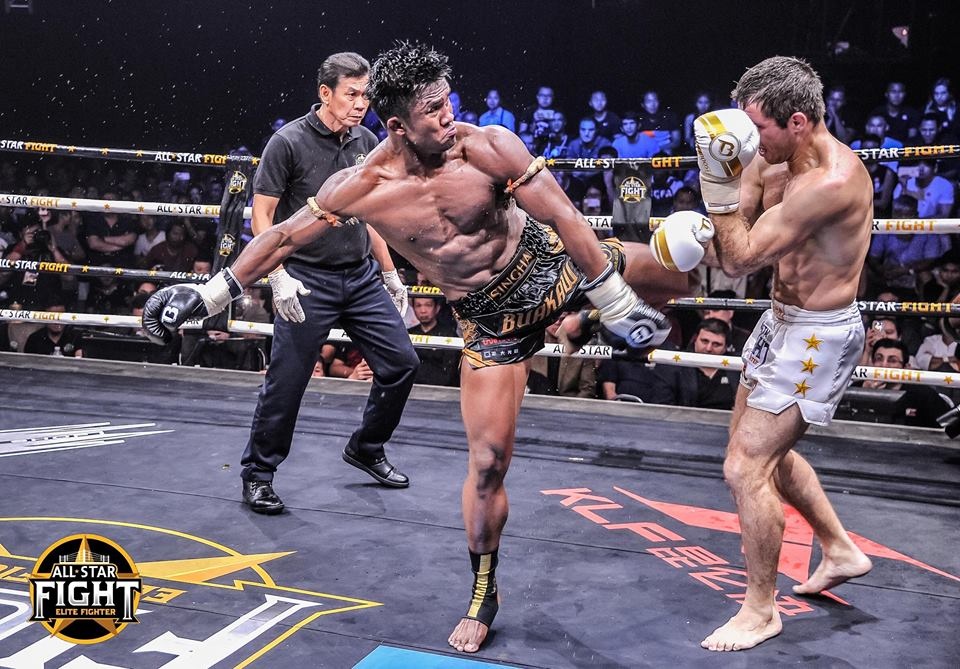 Buakaw thang tran thu 301 anh 8