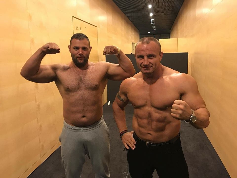 Người khỏe nhất hành tinh tập luyện ảnh 1 Nguoi khoe nhat hanh tinh tap luyen anh 1