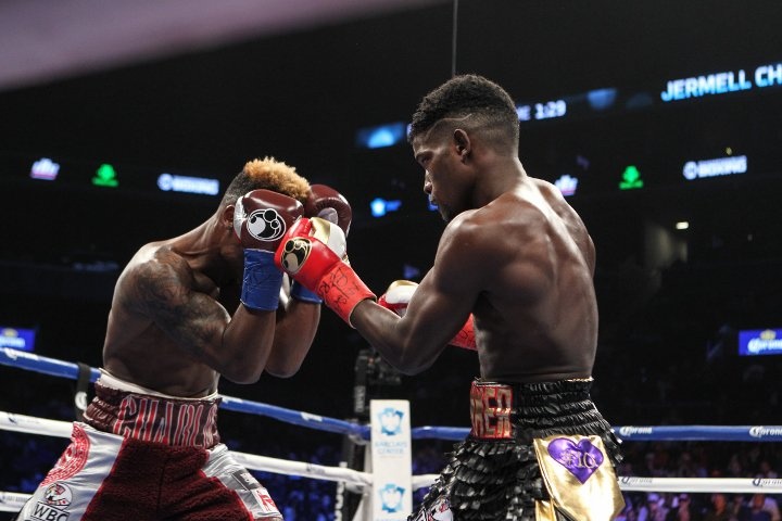 Jermell Charlo giu vung dai WBC anh 5