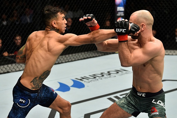 Highlight tran dau giua Artem Lobov vs Andre Fili hinh anh
