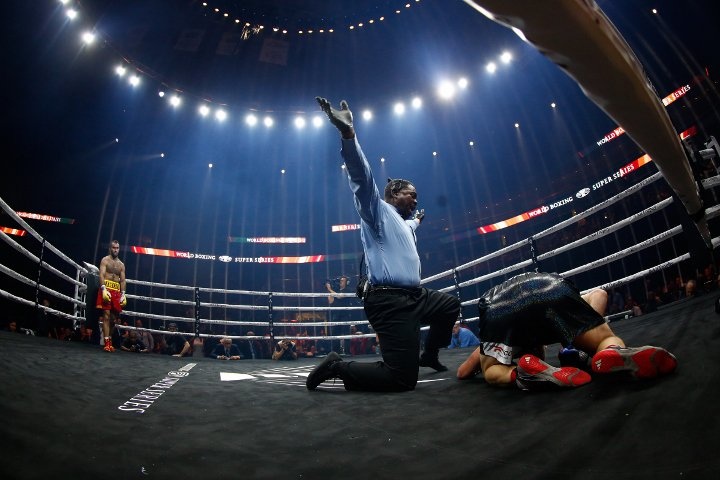 Murat Gassiev knock-out doi thu,  giu dai IBF anh 8