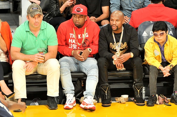 Floyd Mayweather khoe trang suc 'doc' anh 7