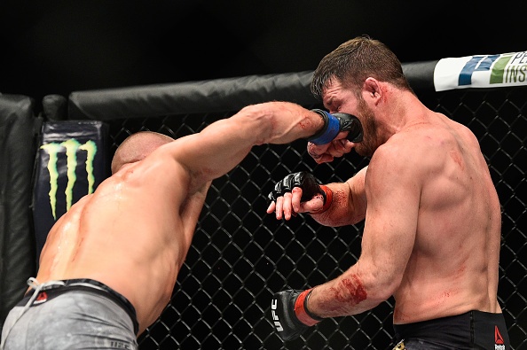 UFC 214: Ba nha vo dich mat dai,  ky luc moi duoc GSP thiet lap anh 3