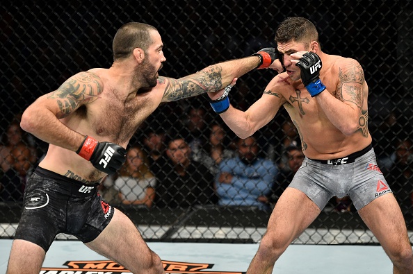 UFC FC 120: Brown knock-out đối thủ bằng đòn chỏ ảnh 5 UFC FC 120: Brown knock-out doi thu bang don cho anh 5