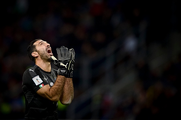 Buffon và giọt nước mắt của người cô đơn nhất tại San Siro ảnh 1 Buffon va giot nuoc mat cua nguoi co don nhat tai San Siro anh 1