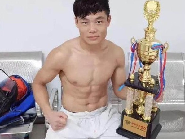 Võ công của đệ nhất thái cực hàn phi long ảnh 1 Vo cong cua de nhat thai cuc han phi long anh 1