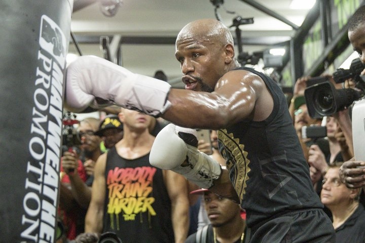 Tap luyen tich cuc,  Mayweather sap tro lai? anh 1