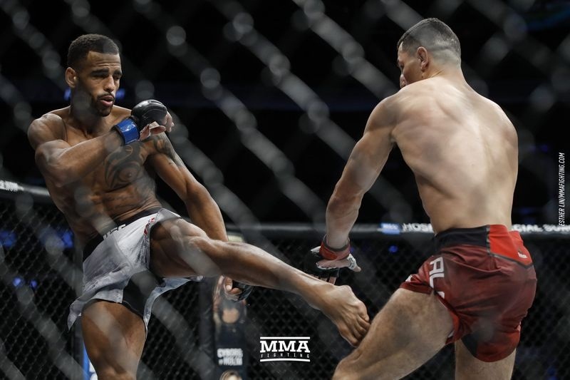 Ve si cua Neymar thang tai UFC anh 3