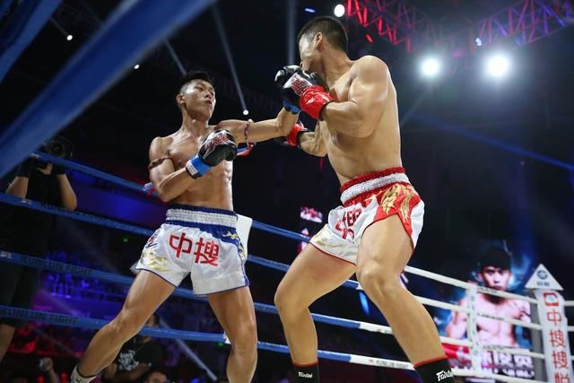 võ sĩ Hong Kong vẫn nhận trận thua bằng knock-out ảnh 1 vo si Hong Kong van nhan tran thua bang knock-out anh 1