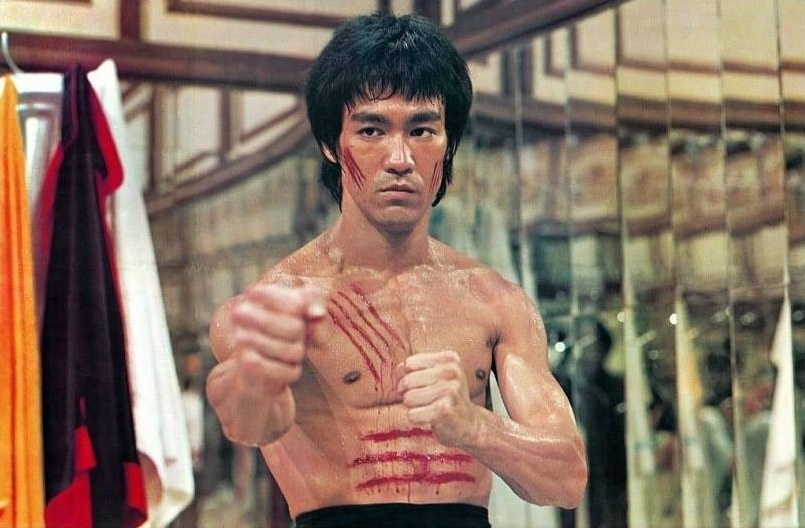 Clip dam bao cat duoc cong bo: Ly Tieu Long con kem xa Mike Tyson? hinh anh