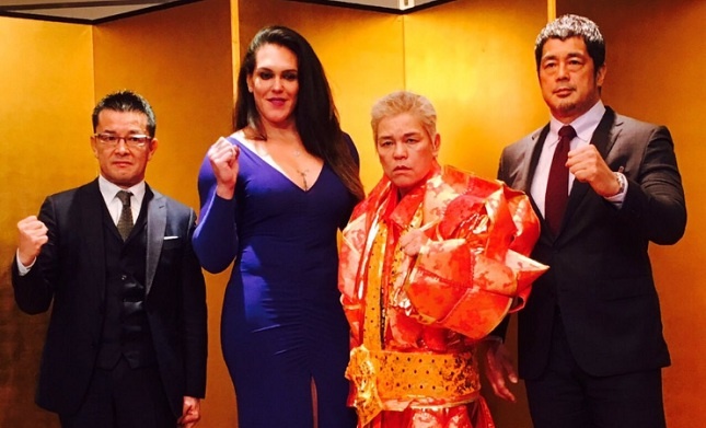 The hinh chenh lech giua vo si Gabi Garcia va doi thu Shinobu Kandori hinh anh