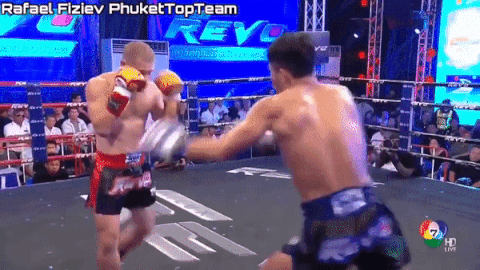 Pha ne don kho tin khien chu tich UFC sung sot hinh anh