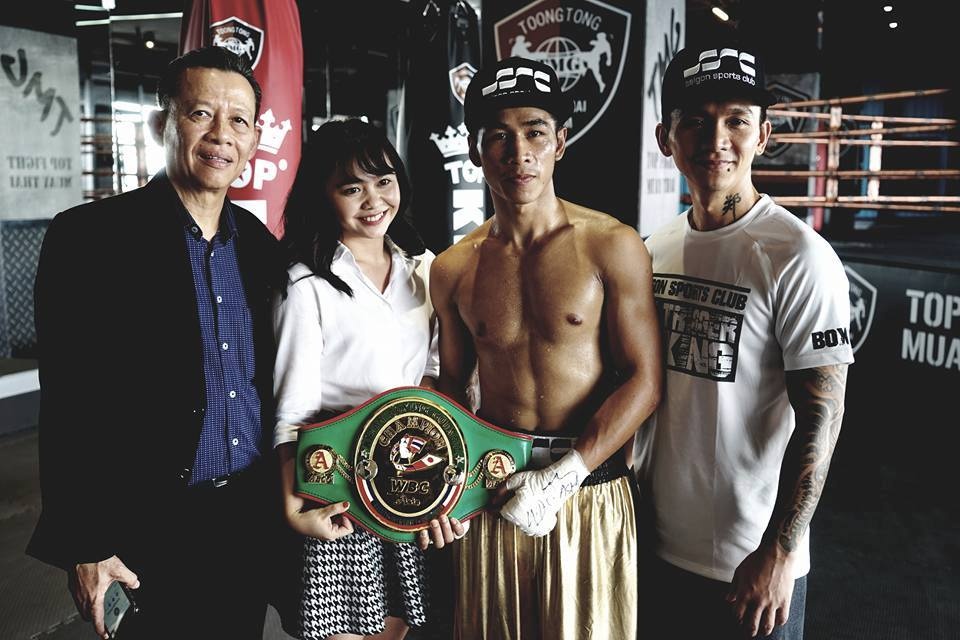 Nhà vô địch WBC Trần Văn Thảo thượng đài vào ngày 26/1 ảnh 2 Nha vo dich WBC Tran Van Thao thuong dai vao ngay 26/1 anh 2