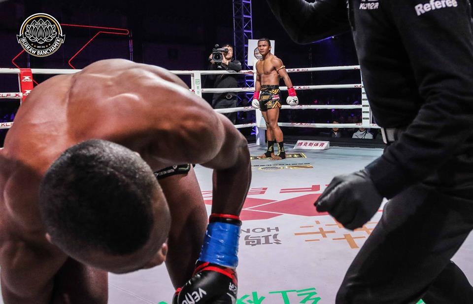 Thanh Muay Thai Buakaw thang tran anh 8