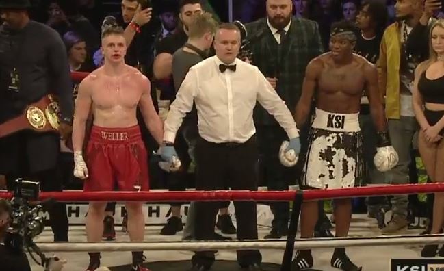 Tran so gang dac biet giua hai ngoi sao YouTube hinh anh