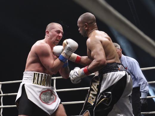 Vo si quyen anh thang o tuoi 49 anh 3