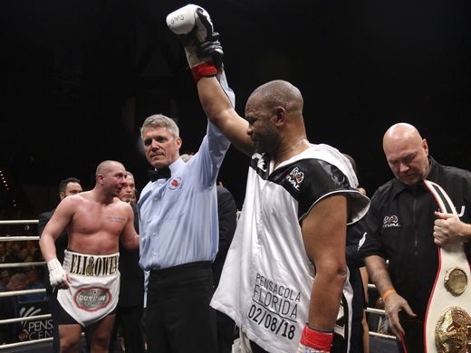 Vo si quyen anh thang o tuoi 49 anh 6