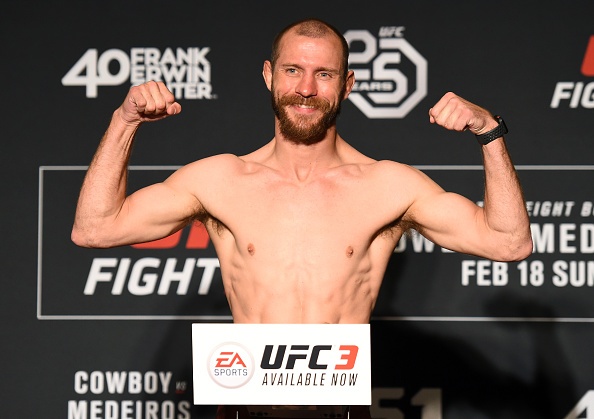 UFC: Vo si nguoi My lap ky luc anh 2