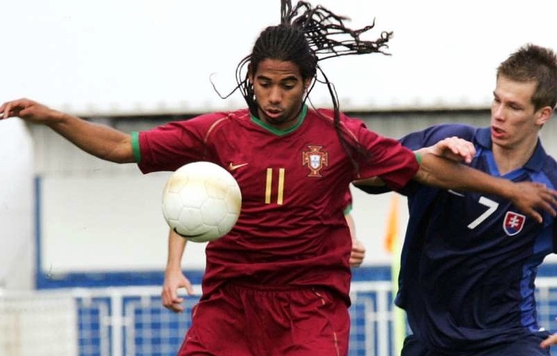Su lui tan cua ‘tieu Ronaldo’ Fabio Paim, bai hoc cho moi cau thu tre hinh anh
