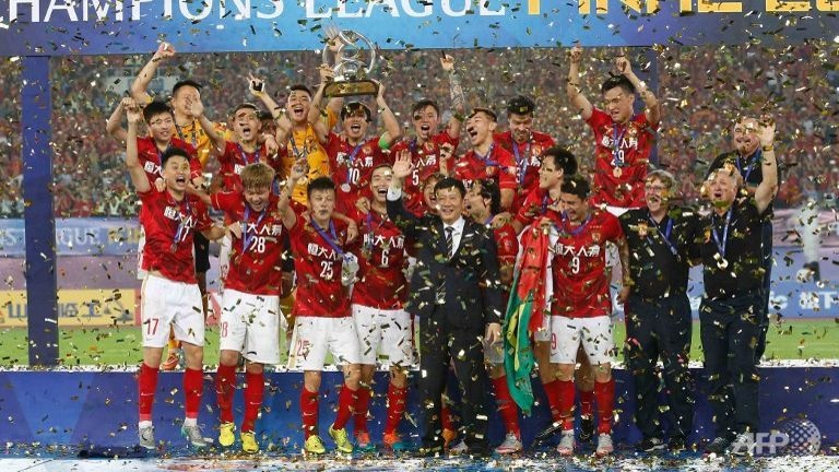 Đội bóng nhà giàu Trung Quốc: Thôi mua sao lớn, tập trung cầu thủ trẻ ảnh 1 Doi bong nha giau Trung Quoc: Thoi mua sao lon, tap trung cau thu tre anh 1