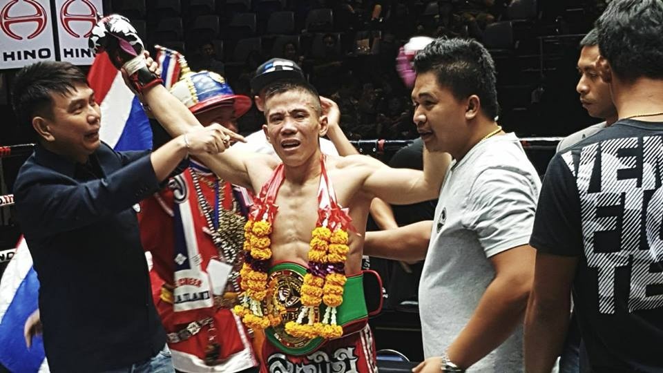 Vo si Viet gianh dai WBC Muay Thai lich su ngay o Bangkok hinh anh