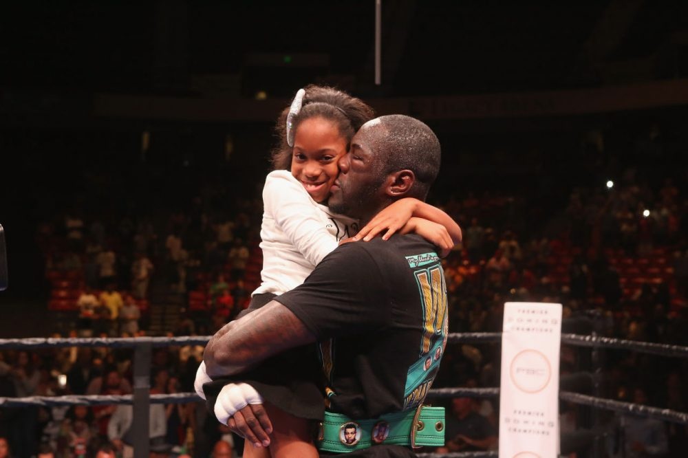 Nhà vô địch bất bại Deontay Wilder và câu chuyện cảm động về tình phụ tử ảnh 1 Nha vo dich bat bai Deontay Wilder va cau chuyen cam dong ve tinh phu tu anh 1