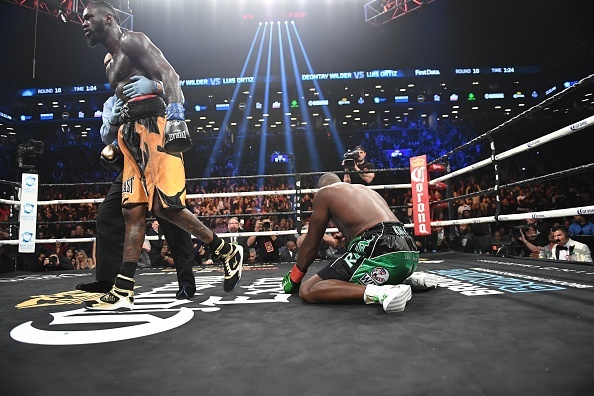 Ha knock-out King Kong,  Wilder thach thuc Joshua anh 9