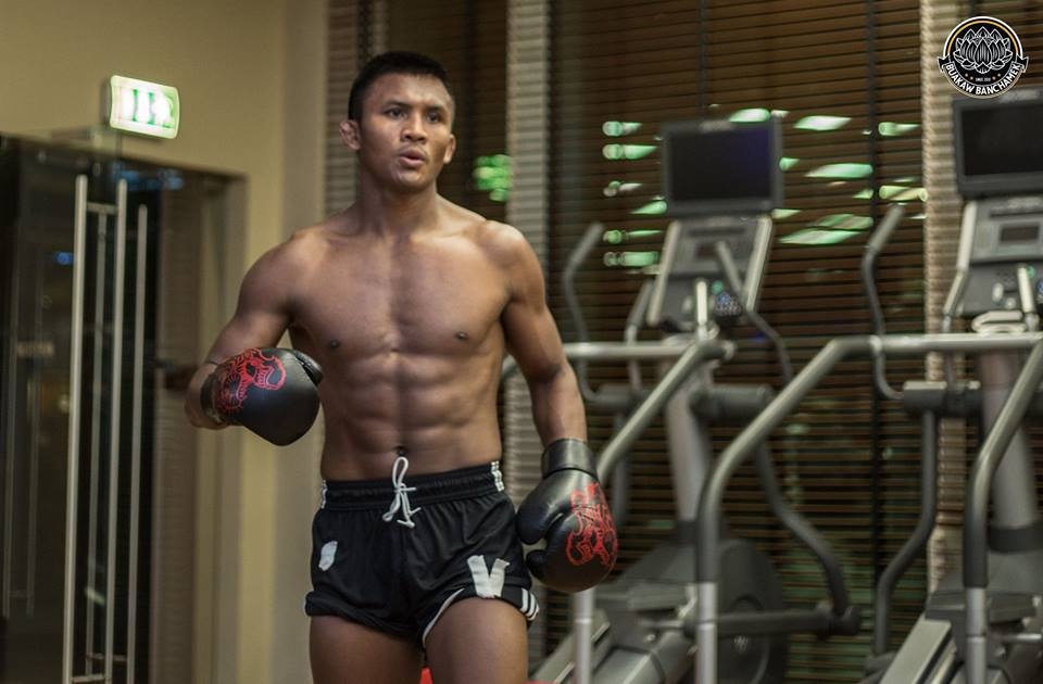 'Thanh Muay Thai' Buakaw san sang giat dai the gioi tiep theo anh 6
