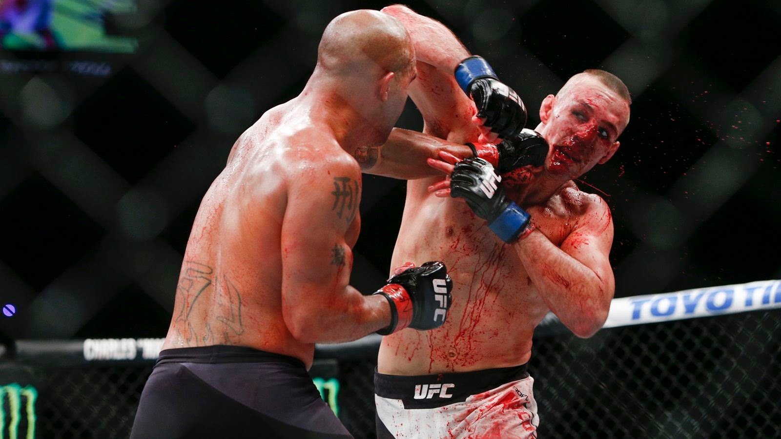 10 tran dau hay nhat lich su UFC anh 7