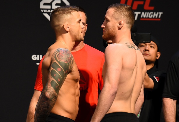 UFC on Fox 29: Nha cuu vo dich the gioi bi danh bai trong 'tran dau hay nhat nam' anh 1