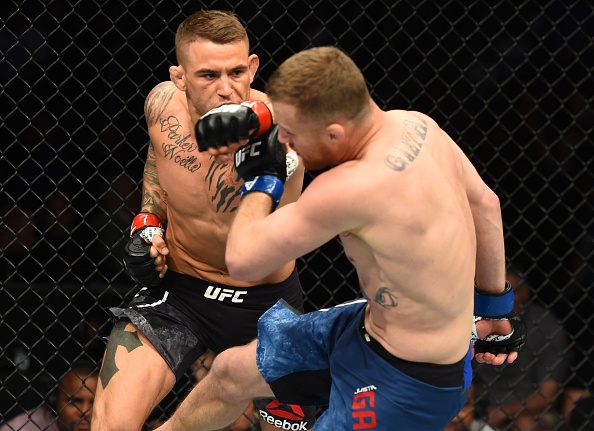 UFC on Fox 29: Nha cuu vo dich the gioi bi danh bai trong 'tran dau hay nhat nam' anh 2