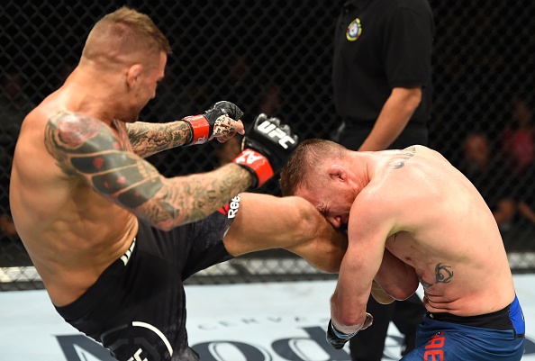 UFC on Fox 29: Nha cuu vo dich the gioi bi danh bai trong 'tran dau hay nhat nam' anh 4