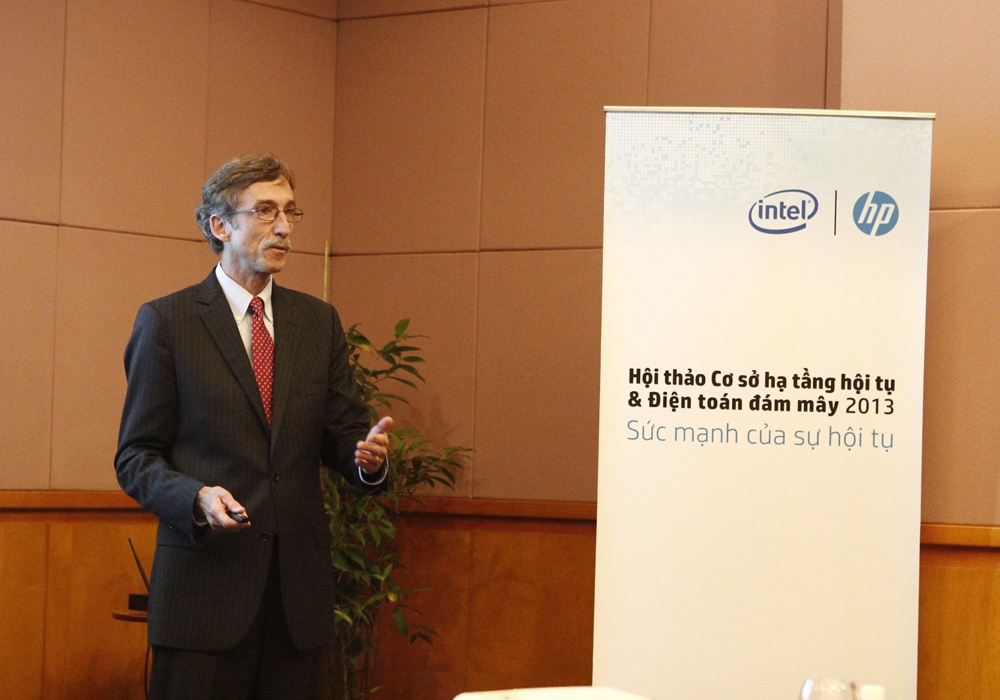 HP rut ngan con duong den dien toan dam may hinh anh