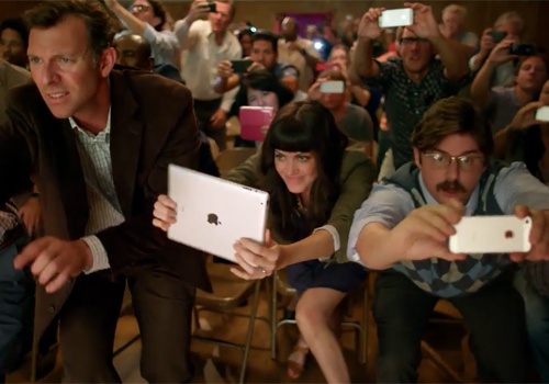 Quang cao Lumia 1020 'da xoay' iPhone 5, Galaxy S4 hinh anh