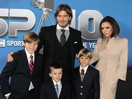 Nhung scandal danh vo va ban gai cua sao the thao hinh anh