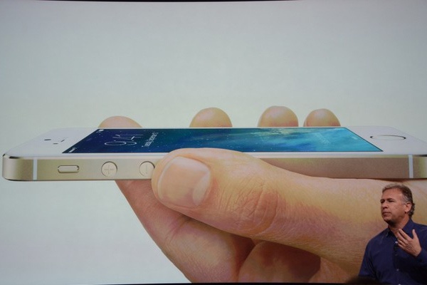 Nhan vat bi an pha dam nhung buoi ra mat cua Apple hinh anh