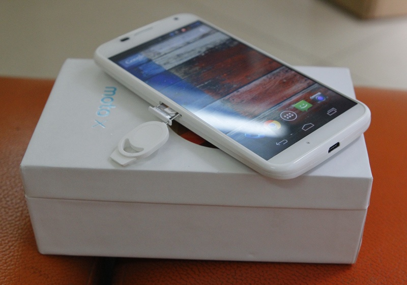 Mo hop 'sieu de' Moto X tai Viet Nam hinh anh