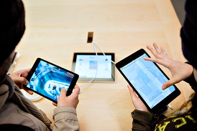 5 may tinh bang dang mua nhat cho nguoi dung Viet hinh anh