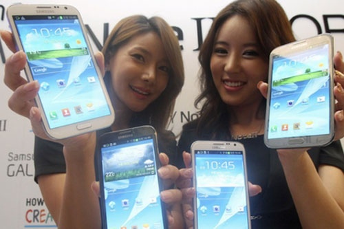 Vi sao smartphone man hinh lon hut nguoi dung? hinh anh