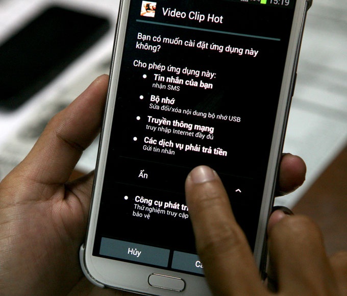 Nhung chieu bi mat moc tui nguoi dung smartphone hinh anh