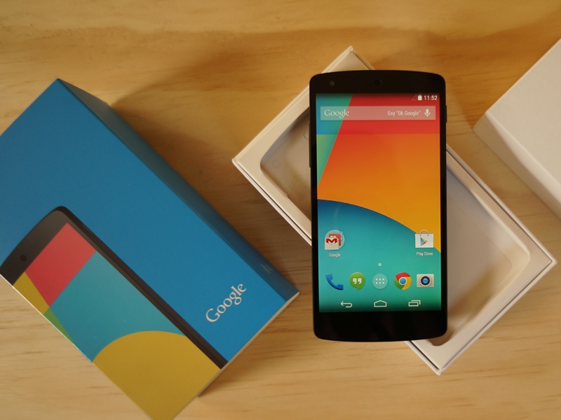 Nexus 5 xuong gia nhanh tai Viet Nam hinh anh